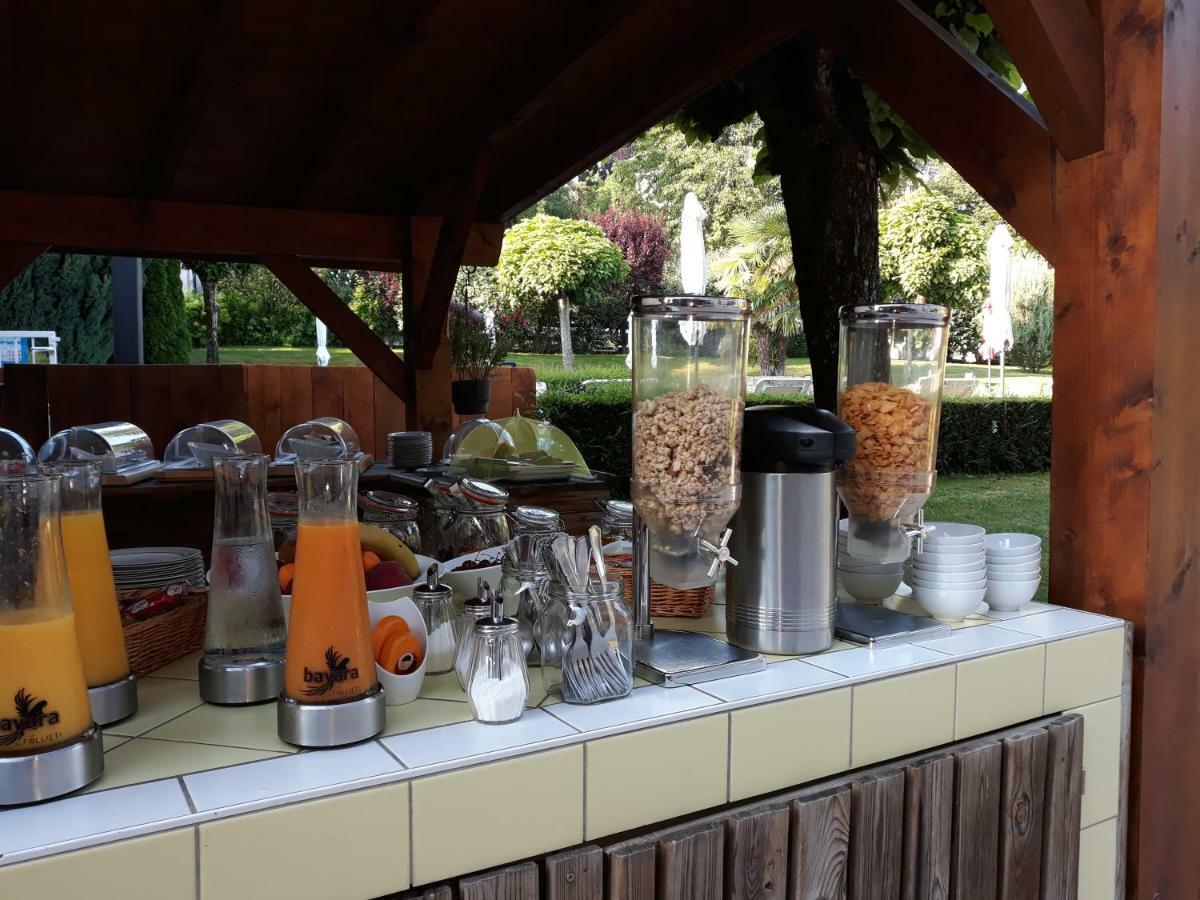 L'Oasis Hotel Evian-les-Bains Luaran gambar